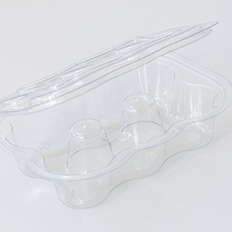 Genpak AD04 4 oz. Clear Hinged Deli Container - 100/Pack - Splyco